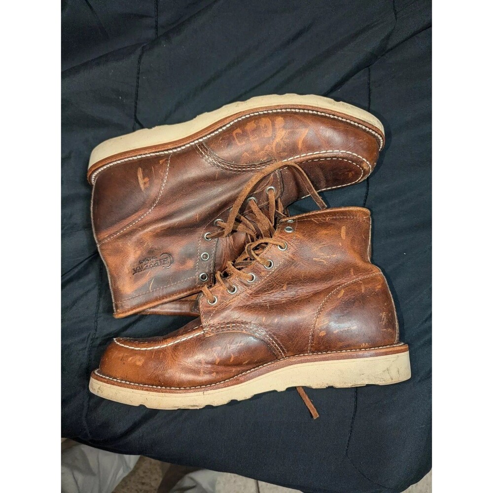 Chippewa Tan Renegade 1901M22 Vibram Sole Moc Toe Boots
